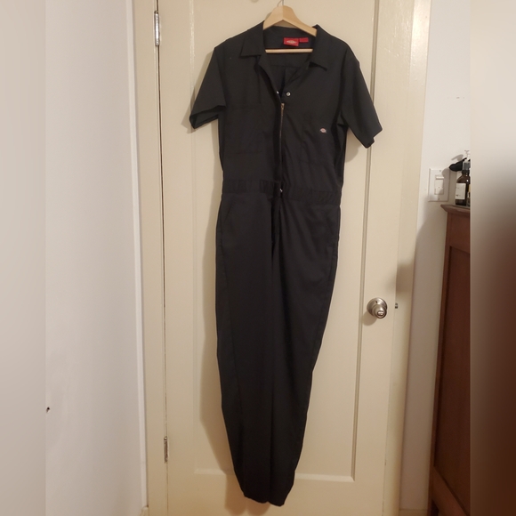 Dickie's Women's Black FLEX Cooling Short Sleeve Coveralls Jumpsuit Large - Picture 4 of 8